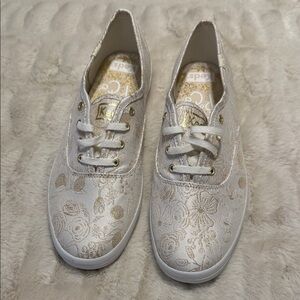 Keds Riffle Paper C. Women's Ivory Floral Lace-Up Sneakers with Gold Accents
